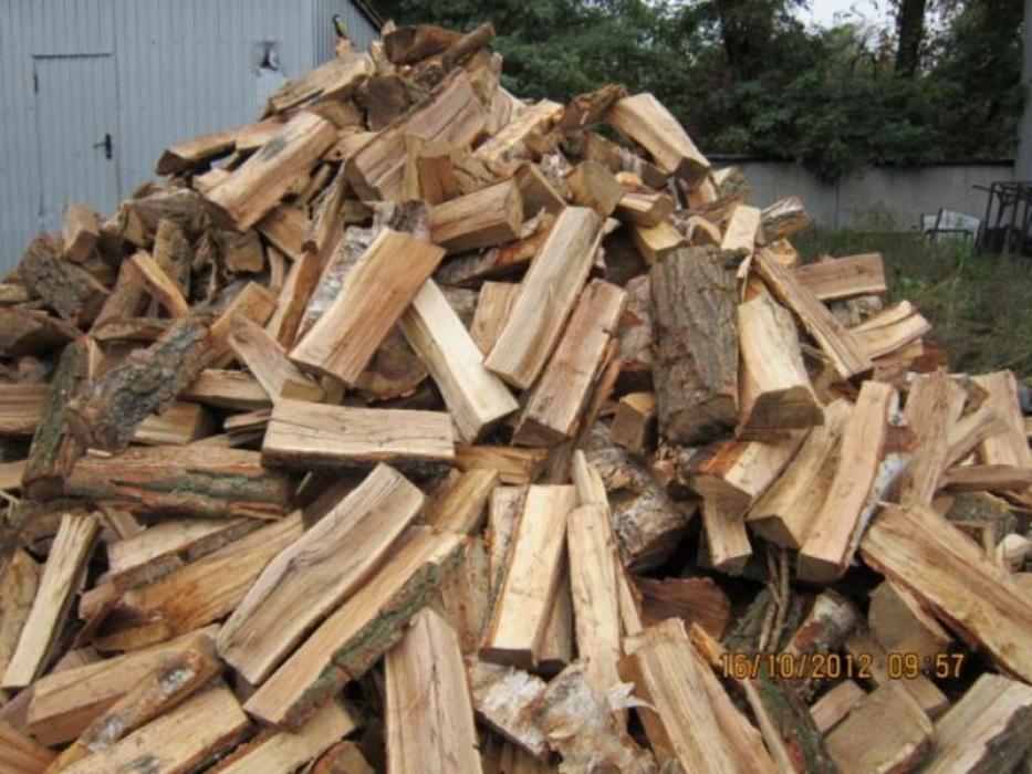 Продам дрова дубові колоті з доставкою по Полтаві