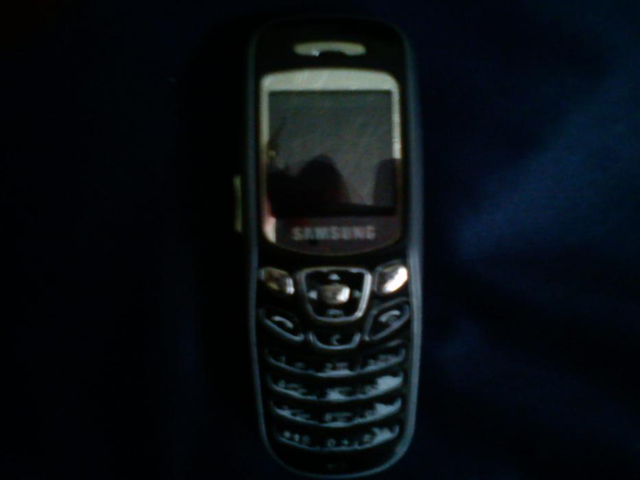 Продам телефон Samsung SGH C-230