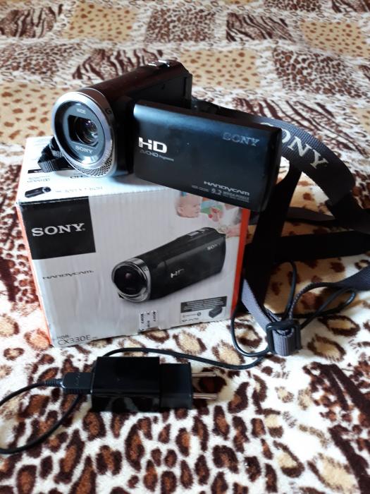 Продам цифровую видеокамеру SONY HDR CX330E /Pal/