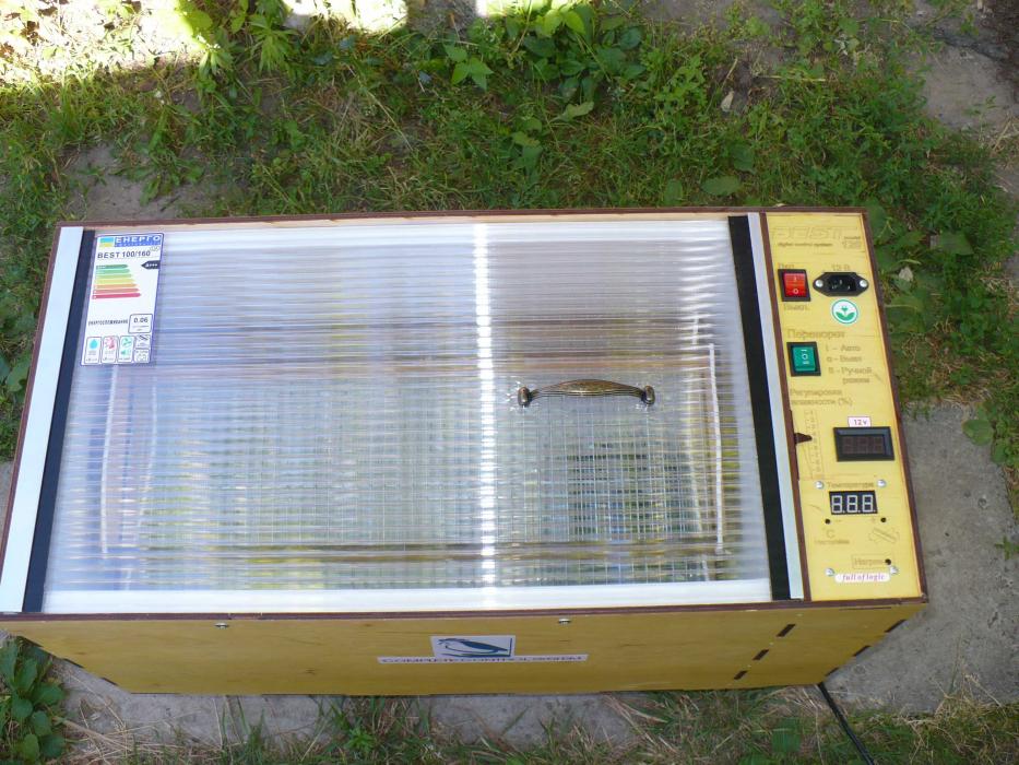 Инкубатор для яиц автоматический Бест-120АКБ