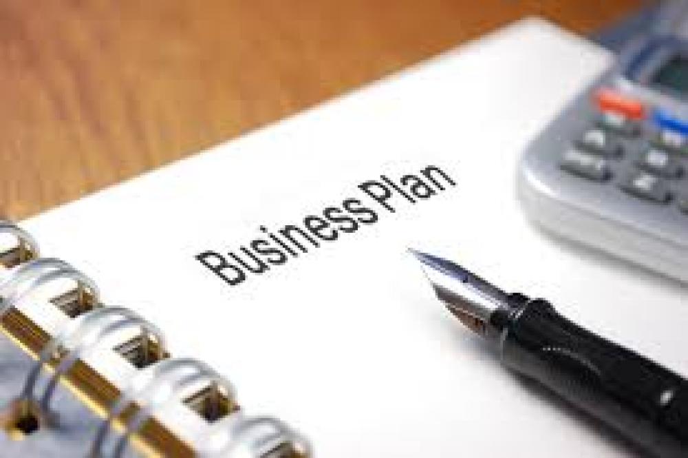 Складання бізнес-планів, залучення капіталу.