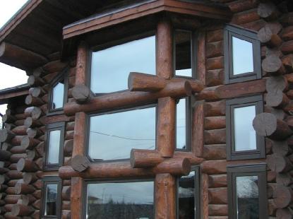 Деревянные oкнa из трехслoйнoгo еврo брусa.