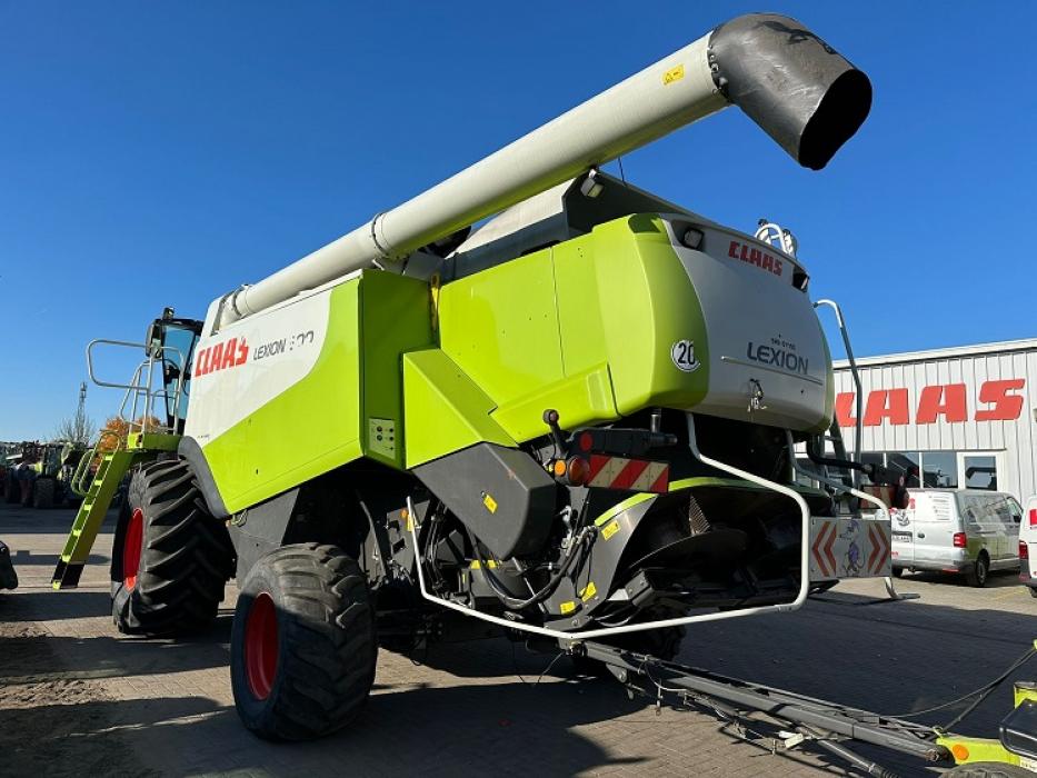 комбайн Claas Lexion 600 ,Рік випуску 2009 двигатель.Мерседес.OM502LA