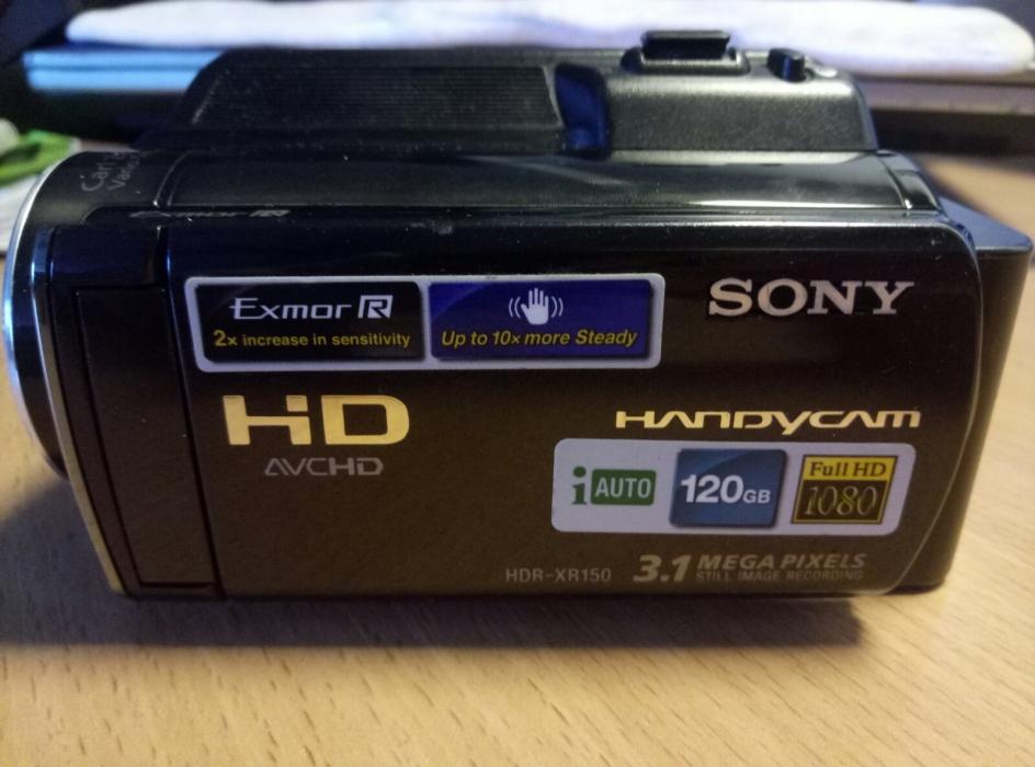 Продается Видеокамера цифровая, Sony Full HD, HDR-XR150 с сумкой.
