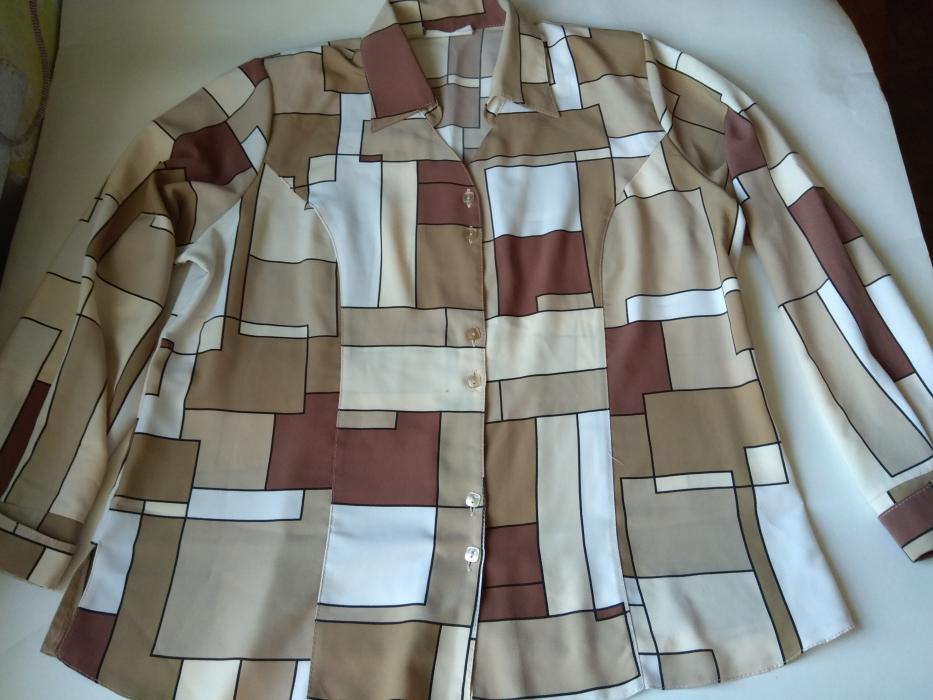 Блуза  шелковая  58 размер