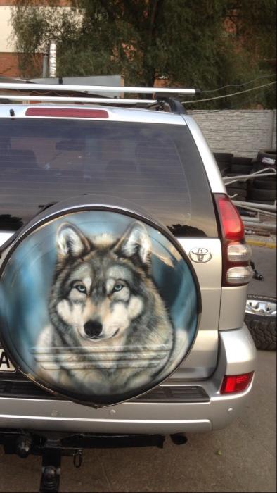 Утерян авто колпак запасного колеса "Волк" на Toyota Prado