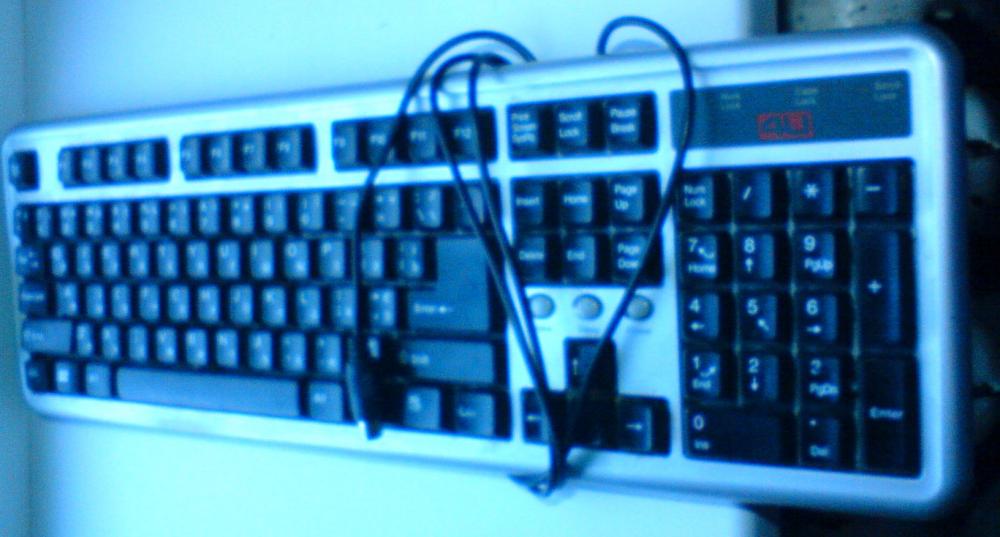 Клавіатура 4U неробоча